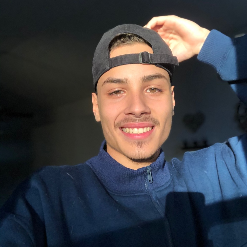 Meet your Posher, Eric